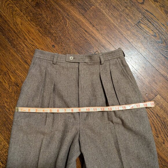 Vintage Yves Saint Laurent Pleated, Cropped, High-waisted Wide Leg Trousers - Picture 5 of 8